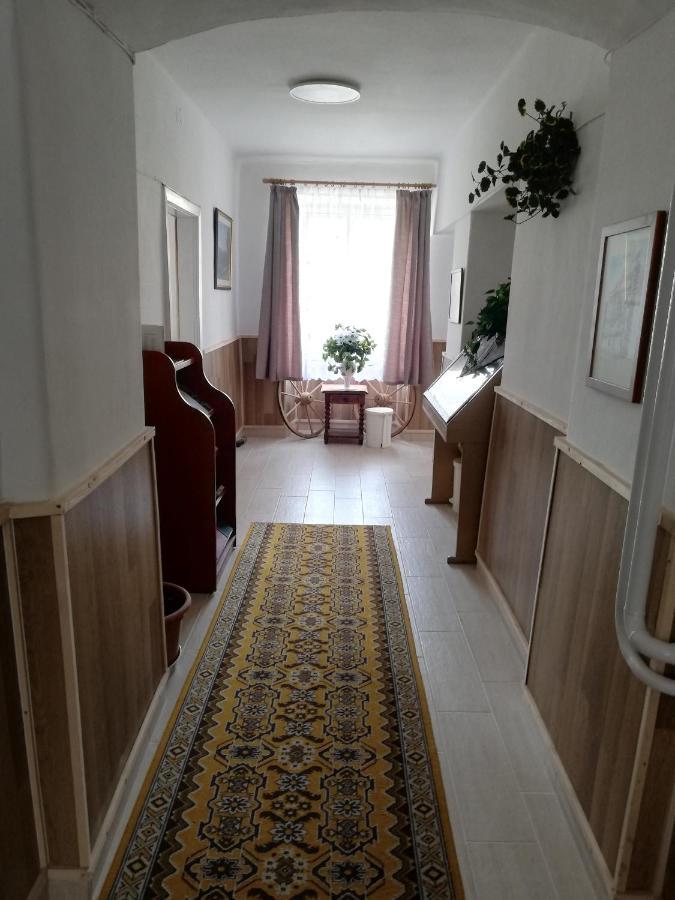 Bed and Breakfast Arany Barany Vendegfogado Летенє Екстер'єр фото